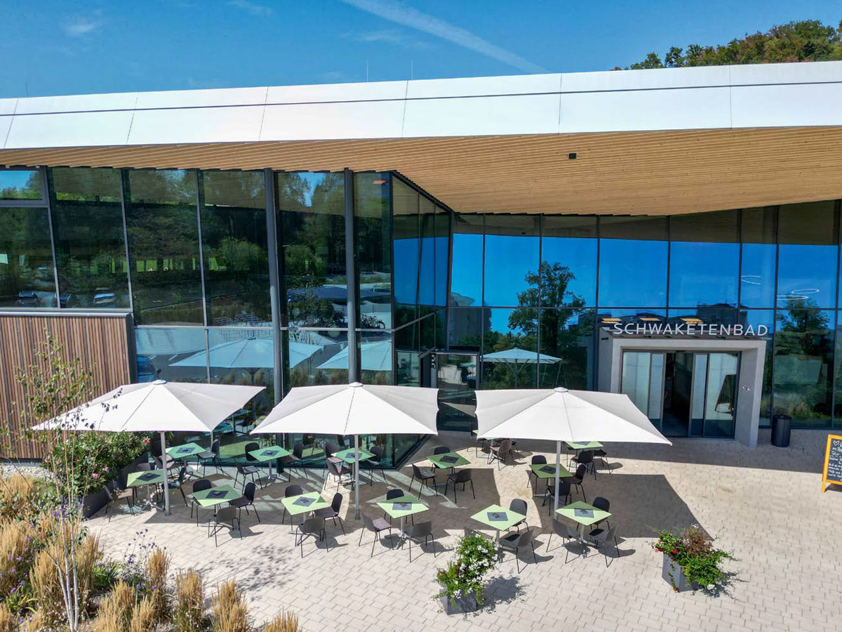 Sonnenschutz-Gruber-Wiener-Neustadt-Gewerbeschirme5